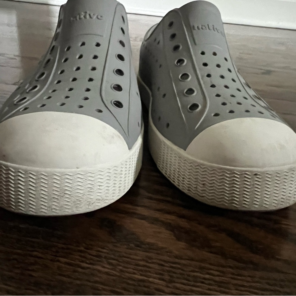 Native Shoes Jefferson Slip-on Sneakers - Picture 7 of 7